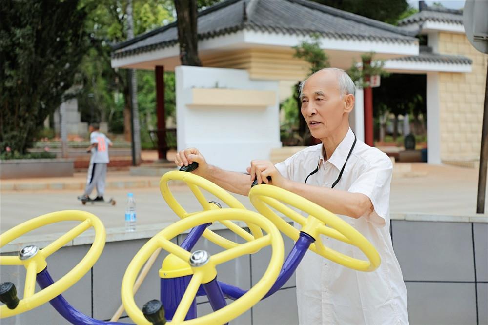 文明开远绽芳华 | 在文明的道路上，付出一颗初心 收获一份崭新