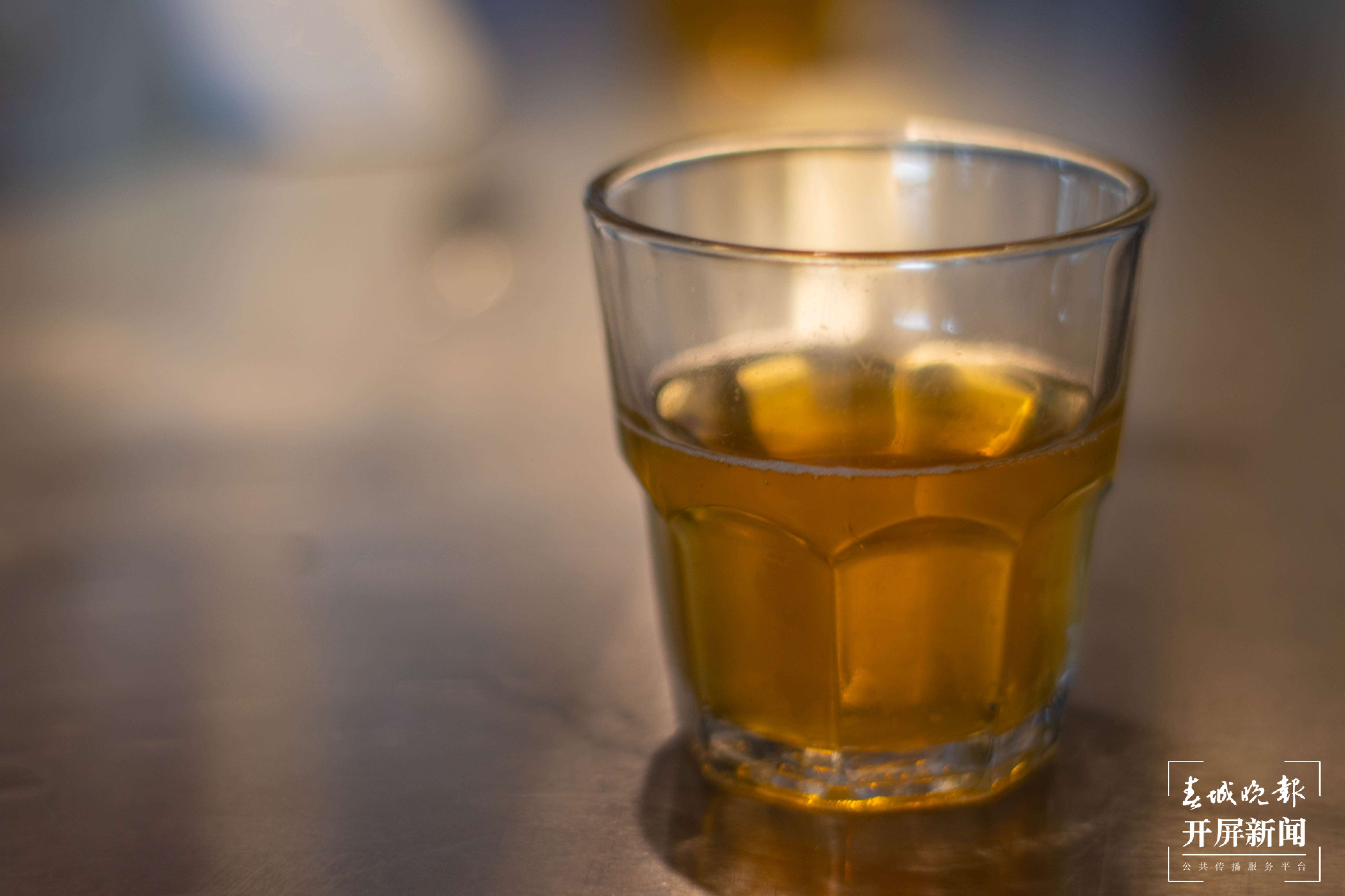 文明开远绽芳华 | 老品牌的新玩法：“光明”岁月 荡气回肠