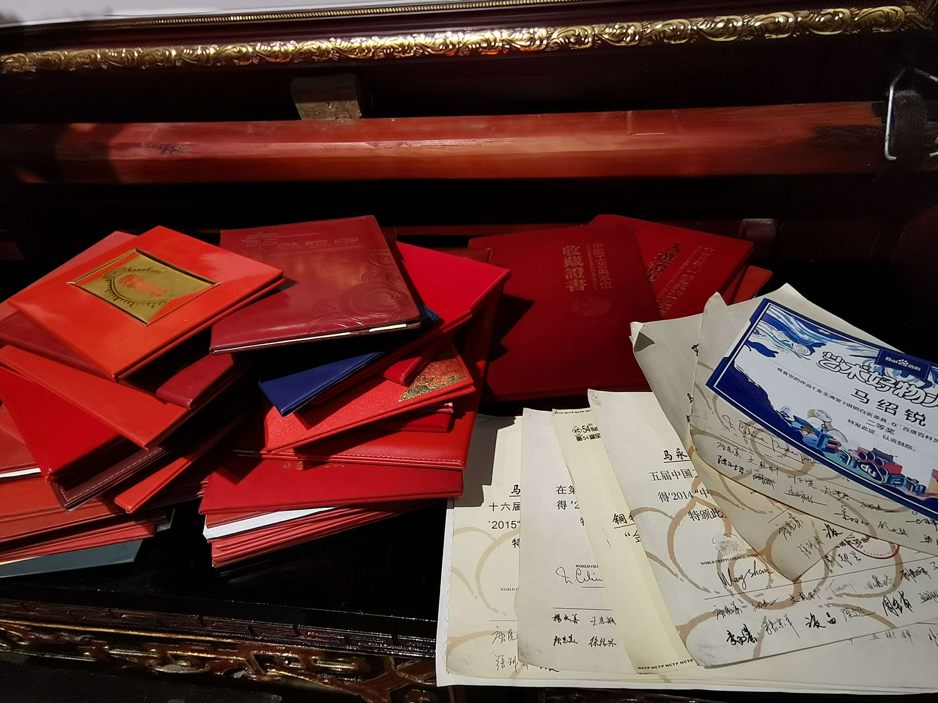 铜焕新生 在困境中守正创新