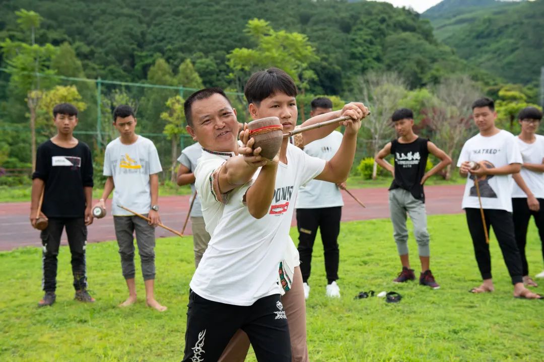 景谷打陀螺活动历史悠久 图片据普洱市人民政府网1.jpg