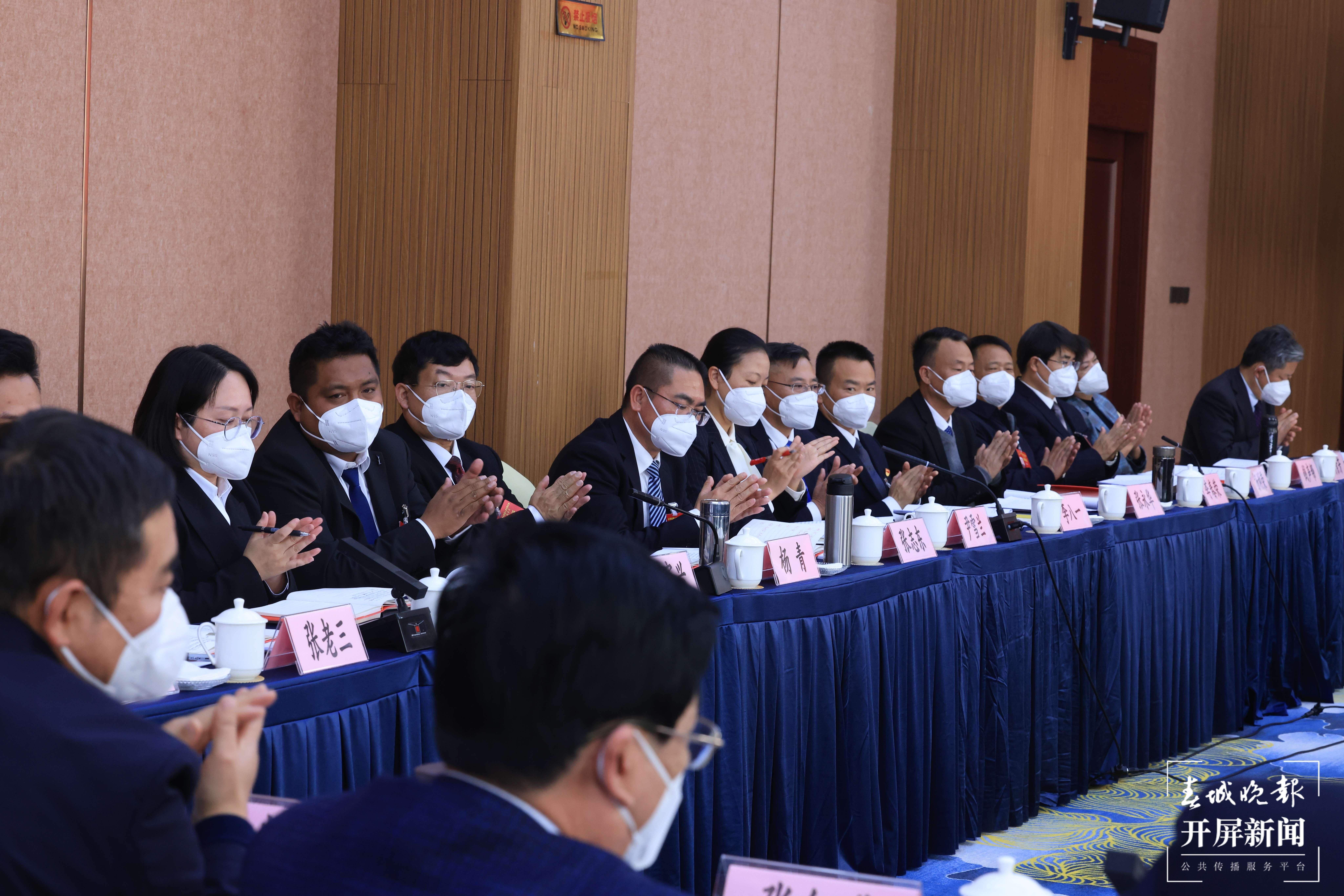 【2023云南省两会】组图｜代表、委员们履职尽责