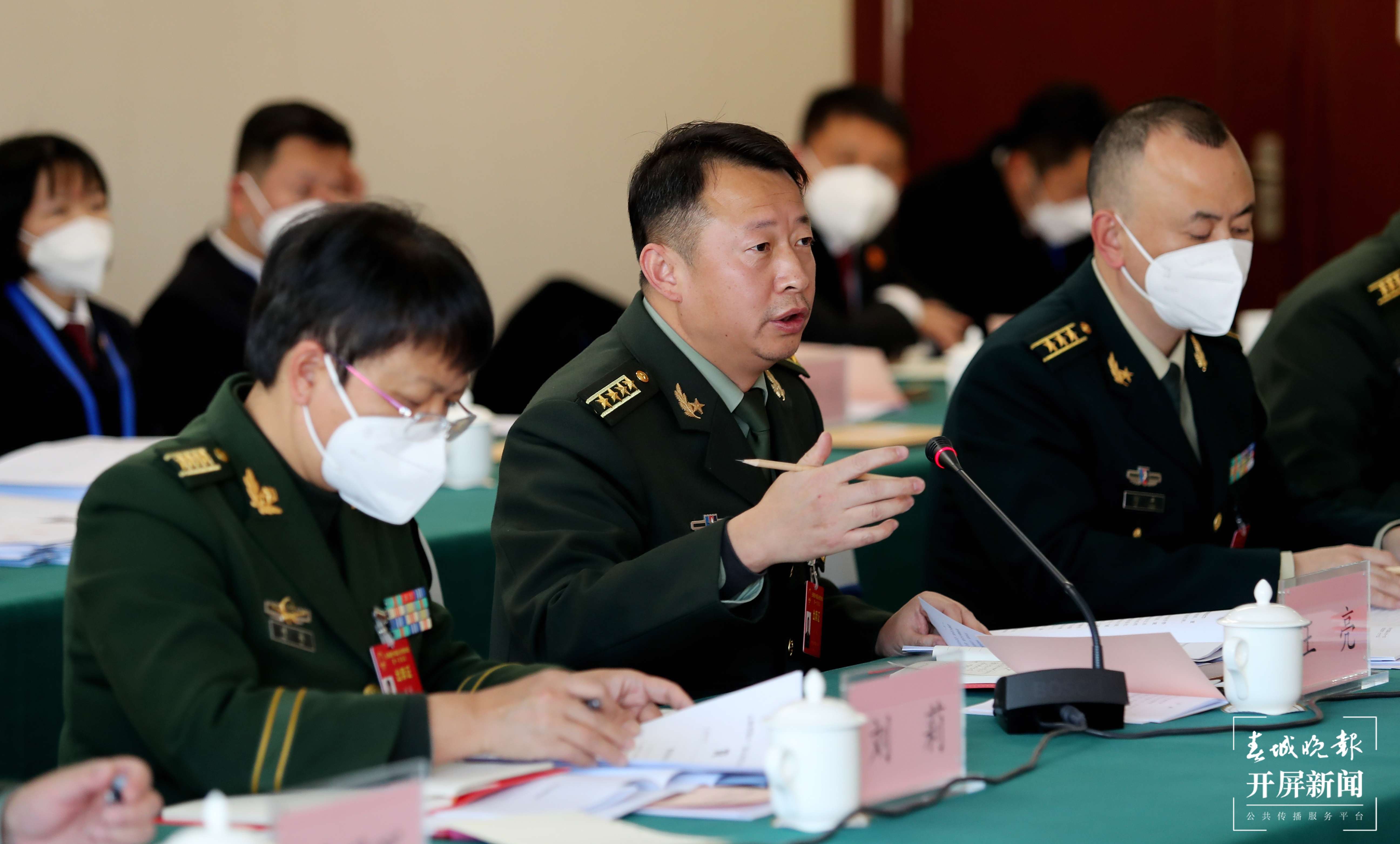 【2023云南省两会】组图｜代表、委员们履职尽责