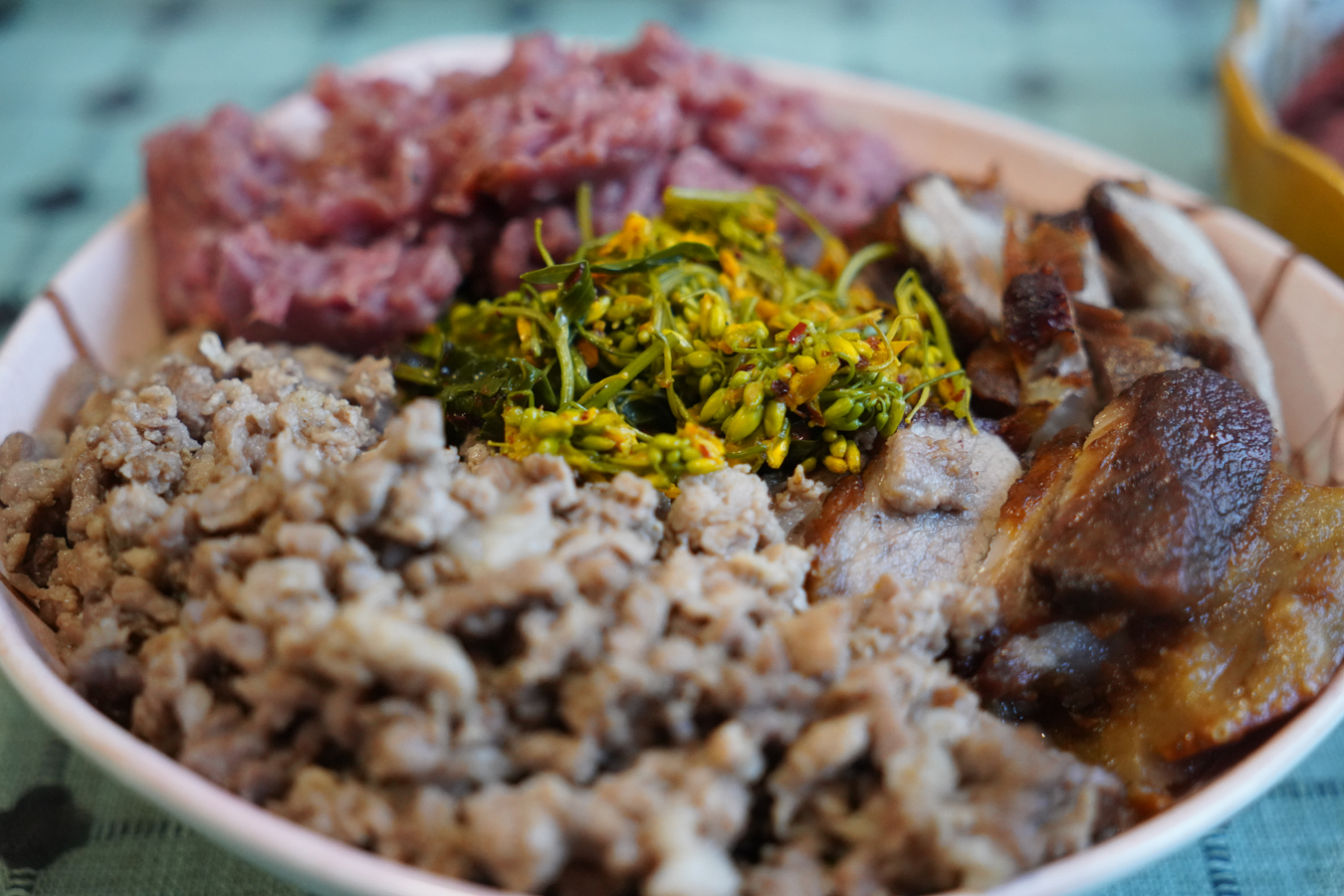 腌菜拌肉1  赵齐源拍摄  拍摄时间 2023.01.17.JPG