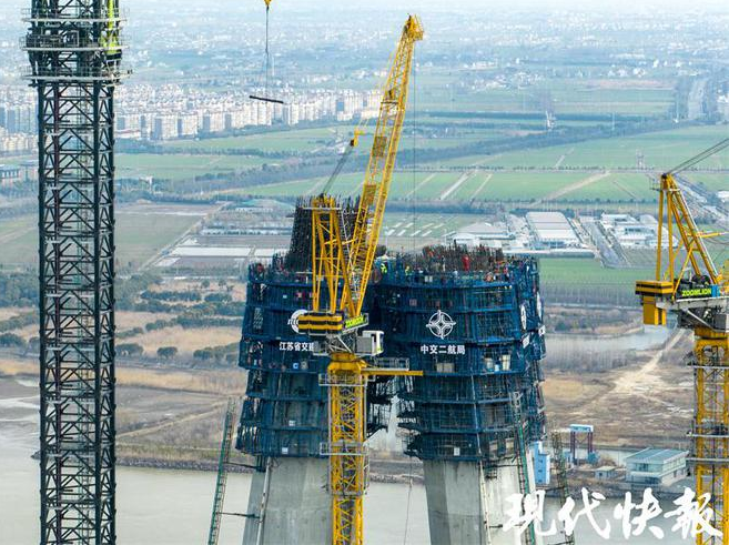 △常泰长江大桥5号墩施工.png