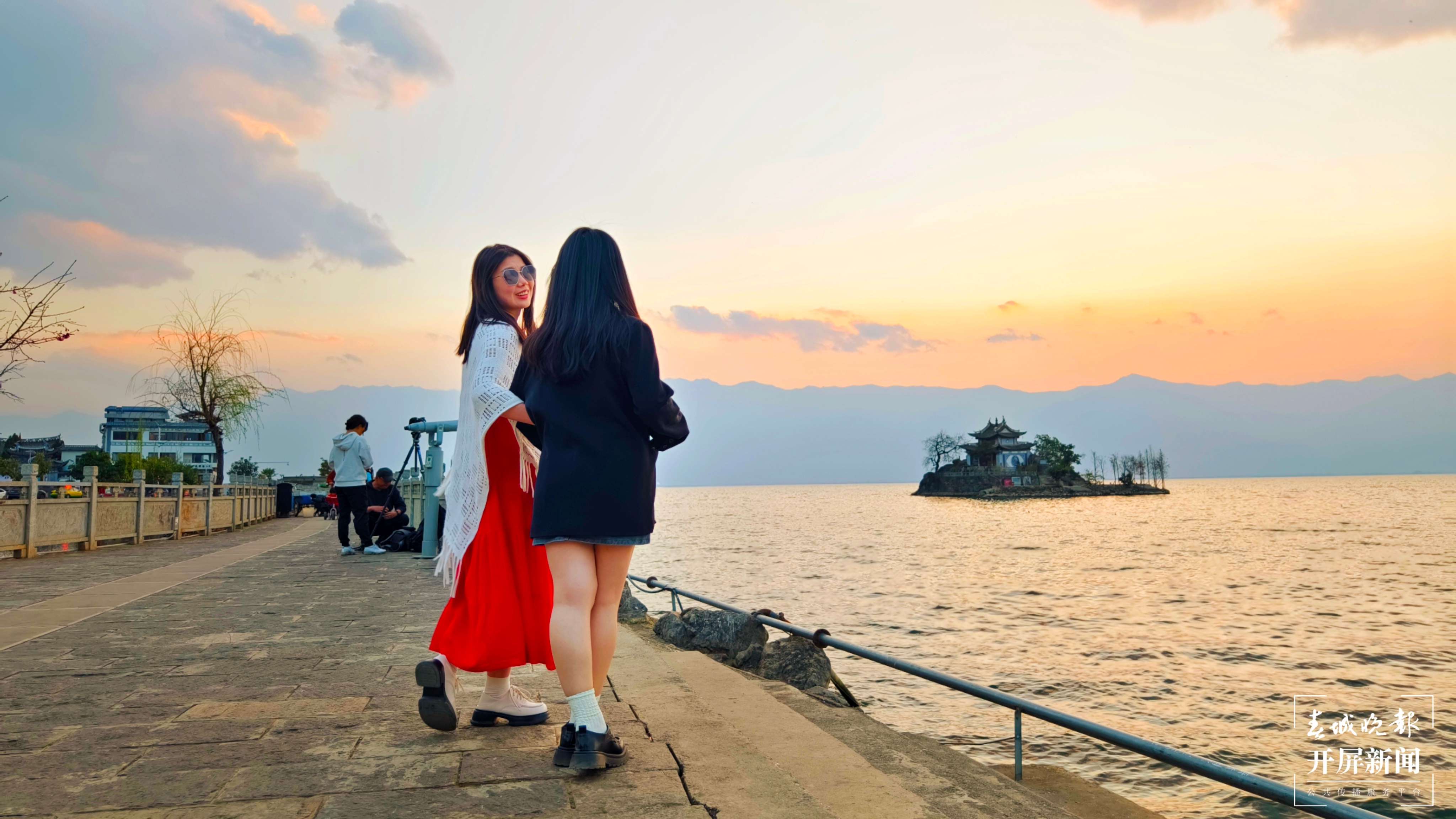 惊蛰日，洱海小普陀美如画卷 (4).jpg