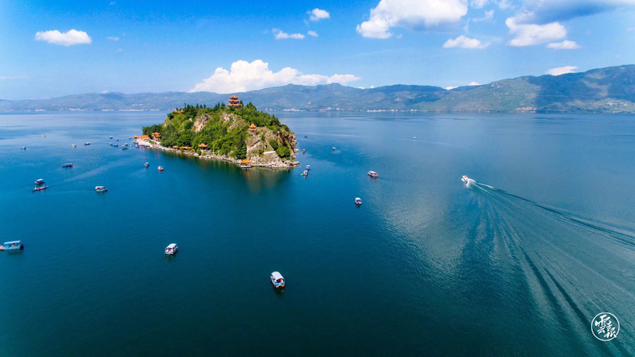 抚仙湖（图据云报客户端）.jpg