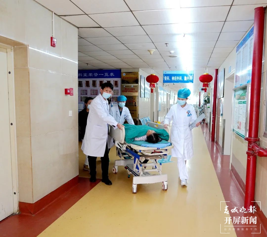 绿春春常绿 | “90”后护士的青春守护