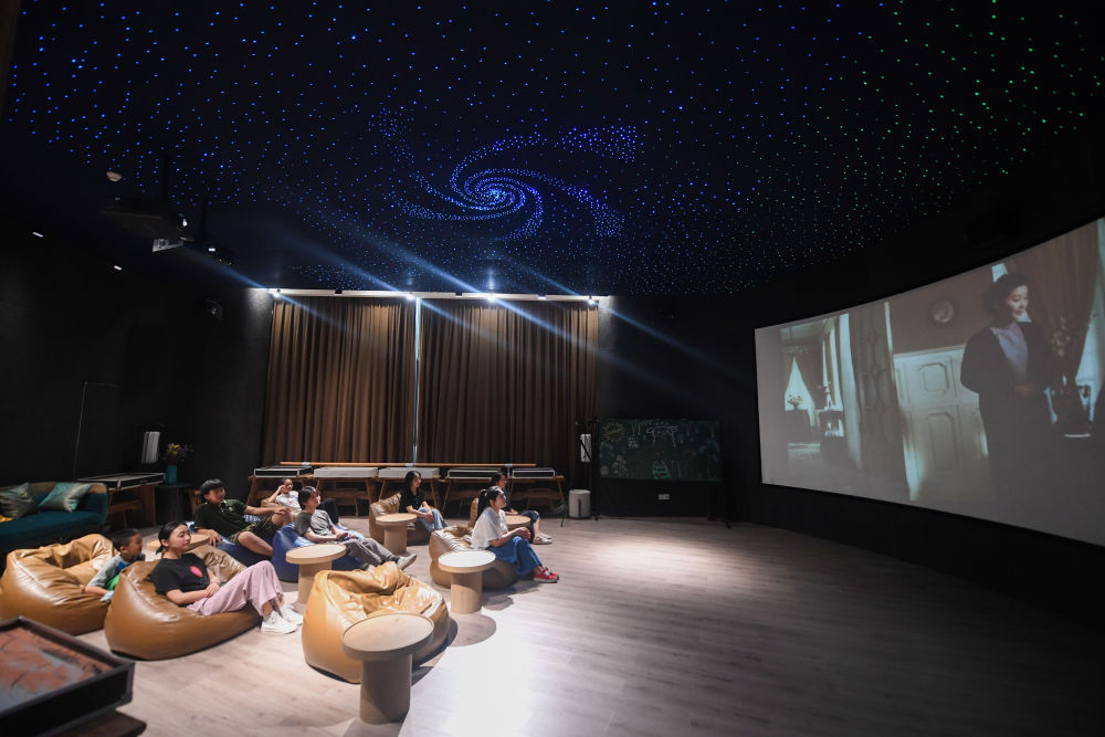 高质量发展中的人文经济学观察