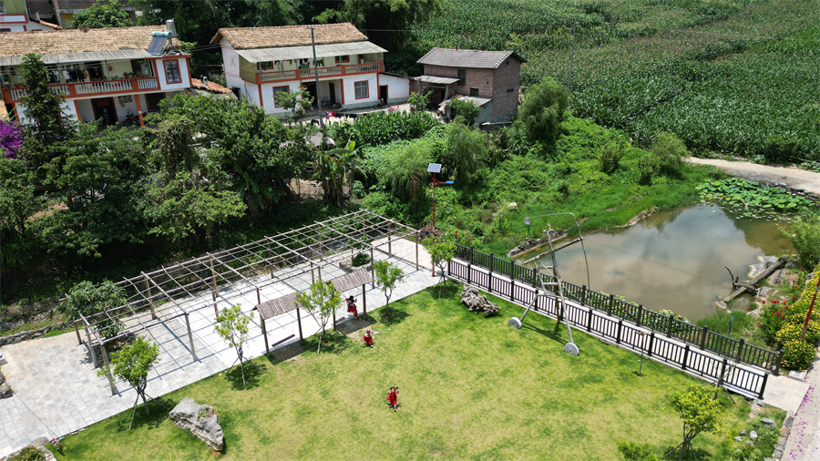 团结兴边看文山｜齐心共建美丽家园 绘就绿美乡村新画卷