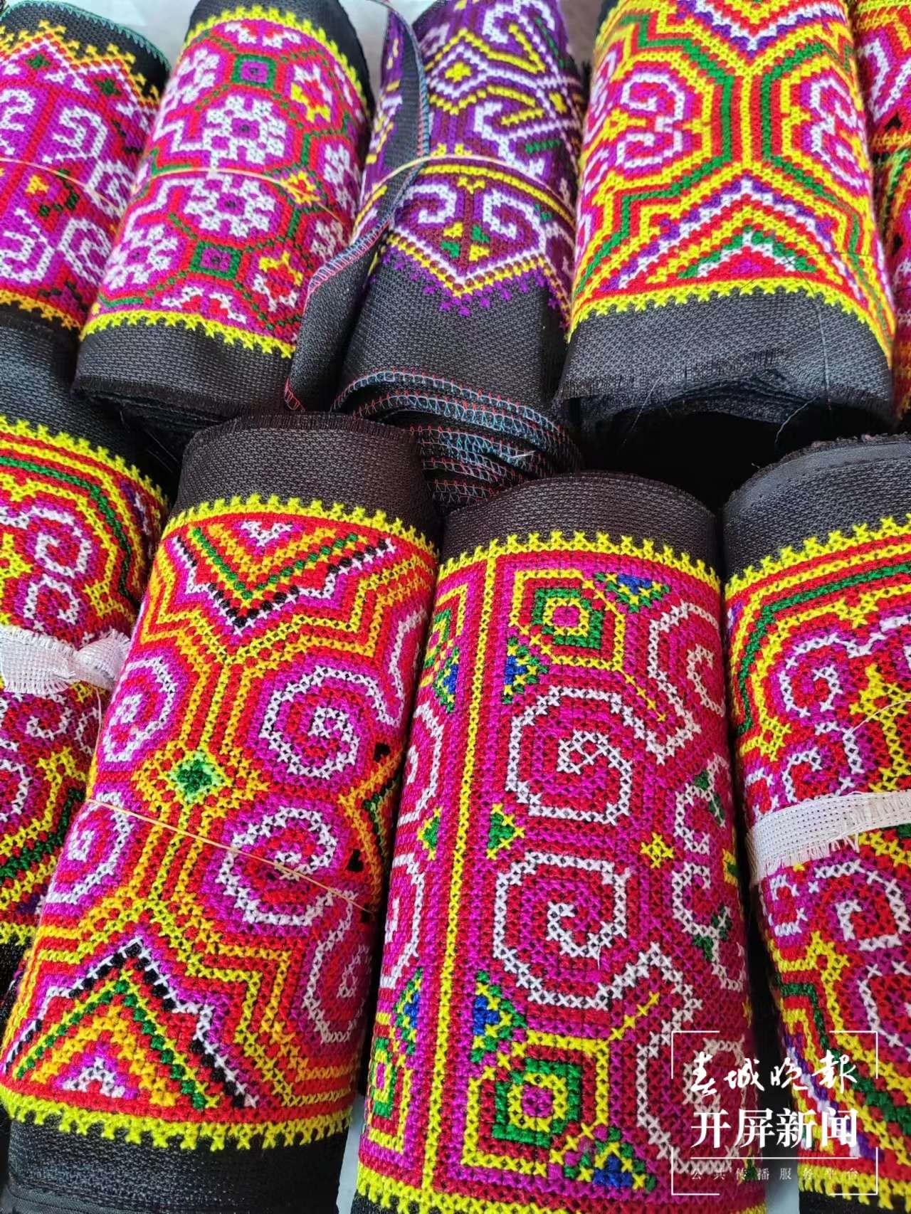 团结兴边看文山｜边城马关，民族服饰来“上分”