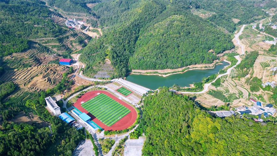 团结兴边看文山｜“小”县城办“大”教育