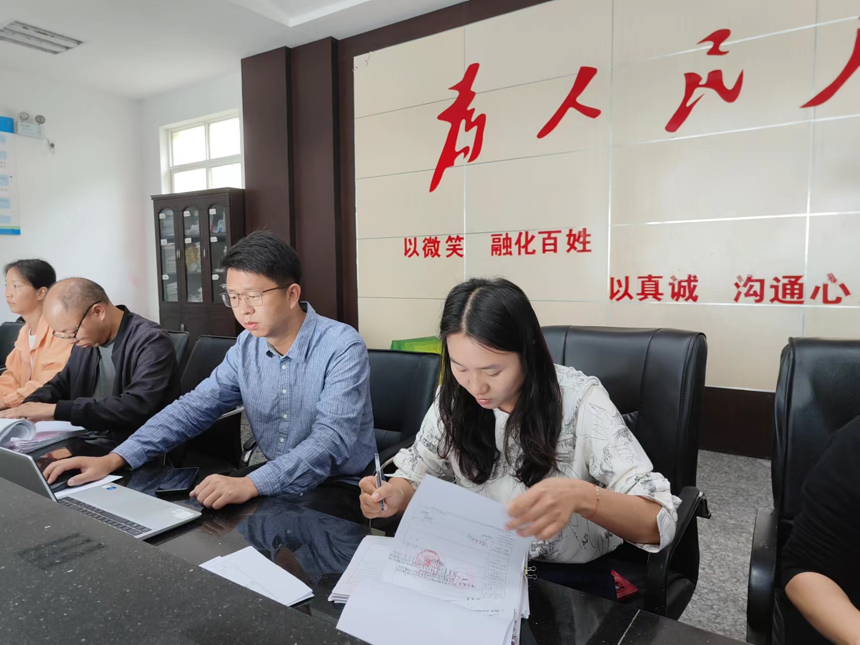 山水家园 甜蜜屏边 | 白云乡:“一把手”“身”入群众解民忧