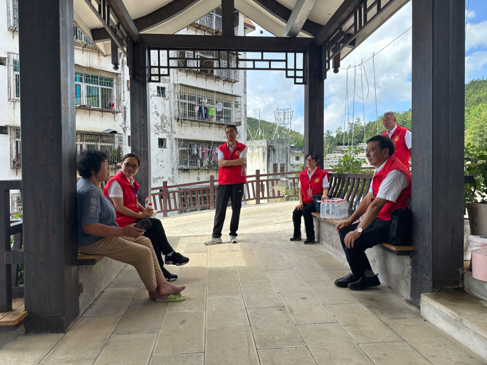  山水家园 甜蜜屏边｜ 凝聚普法合力，打造“本土化”法律服务队