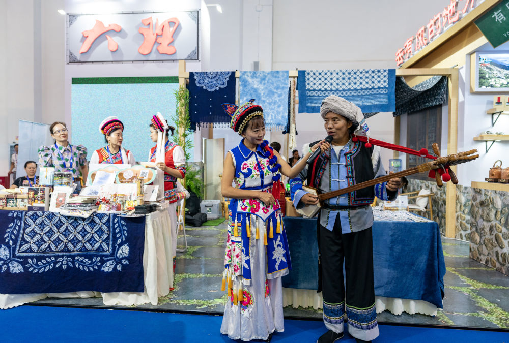 南博会上掀起云南最炫民族风9.jpg