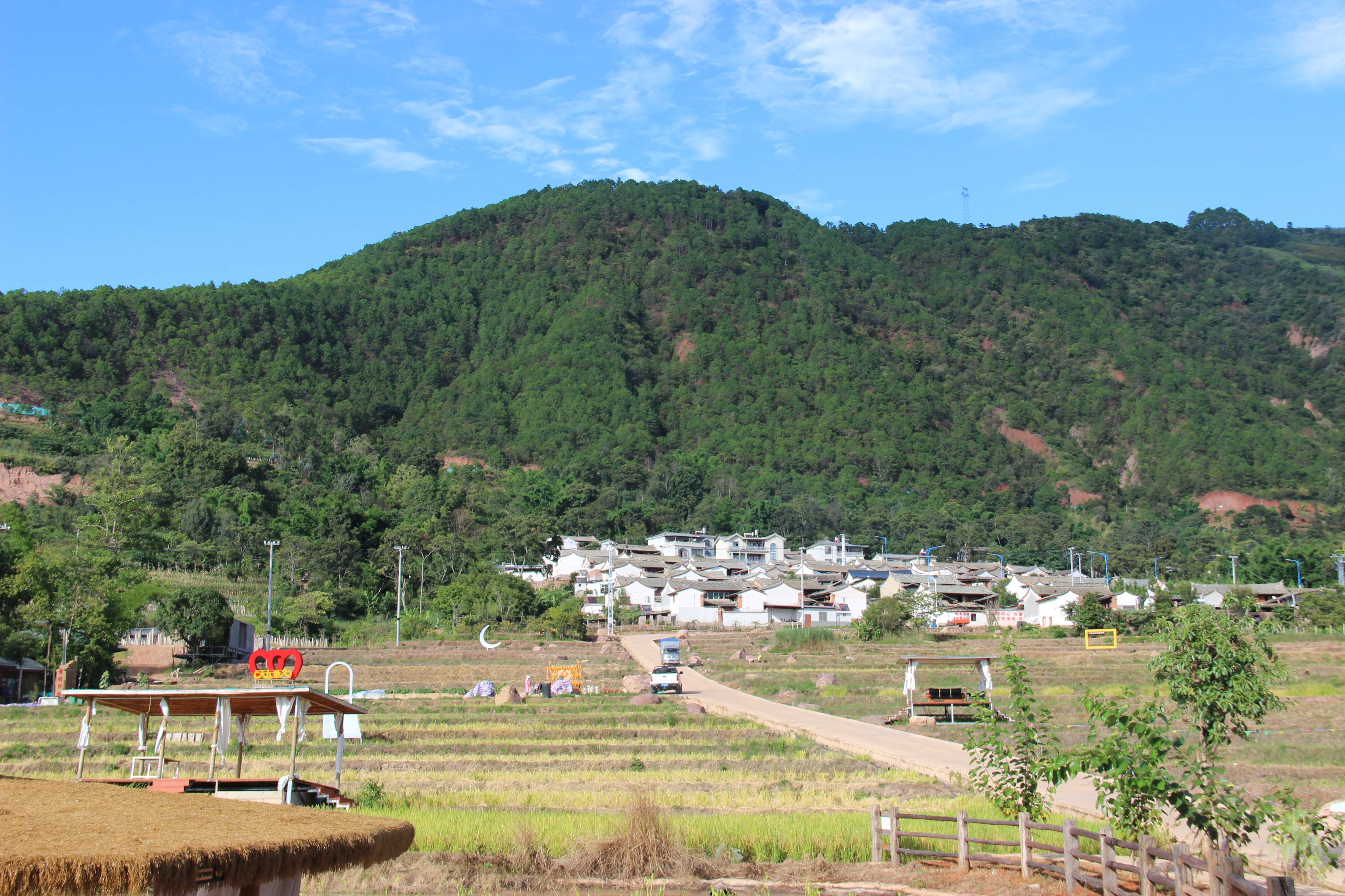 古韵新城 水墨石屏|大桥乡：美丽乡村的“掘金”探索