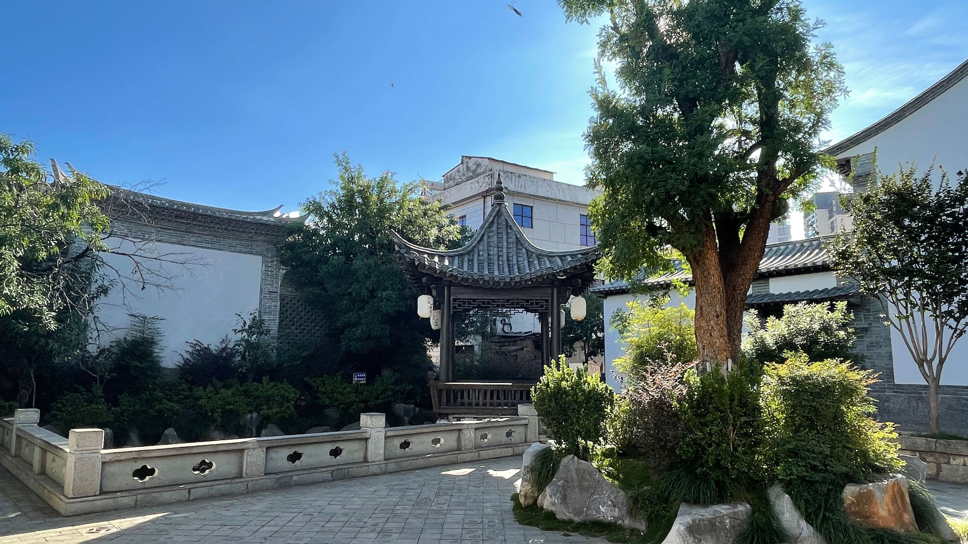 古韵新城 水墨石屏｜用绿扮靓整座城