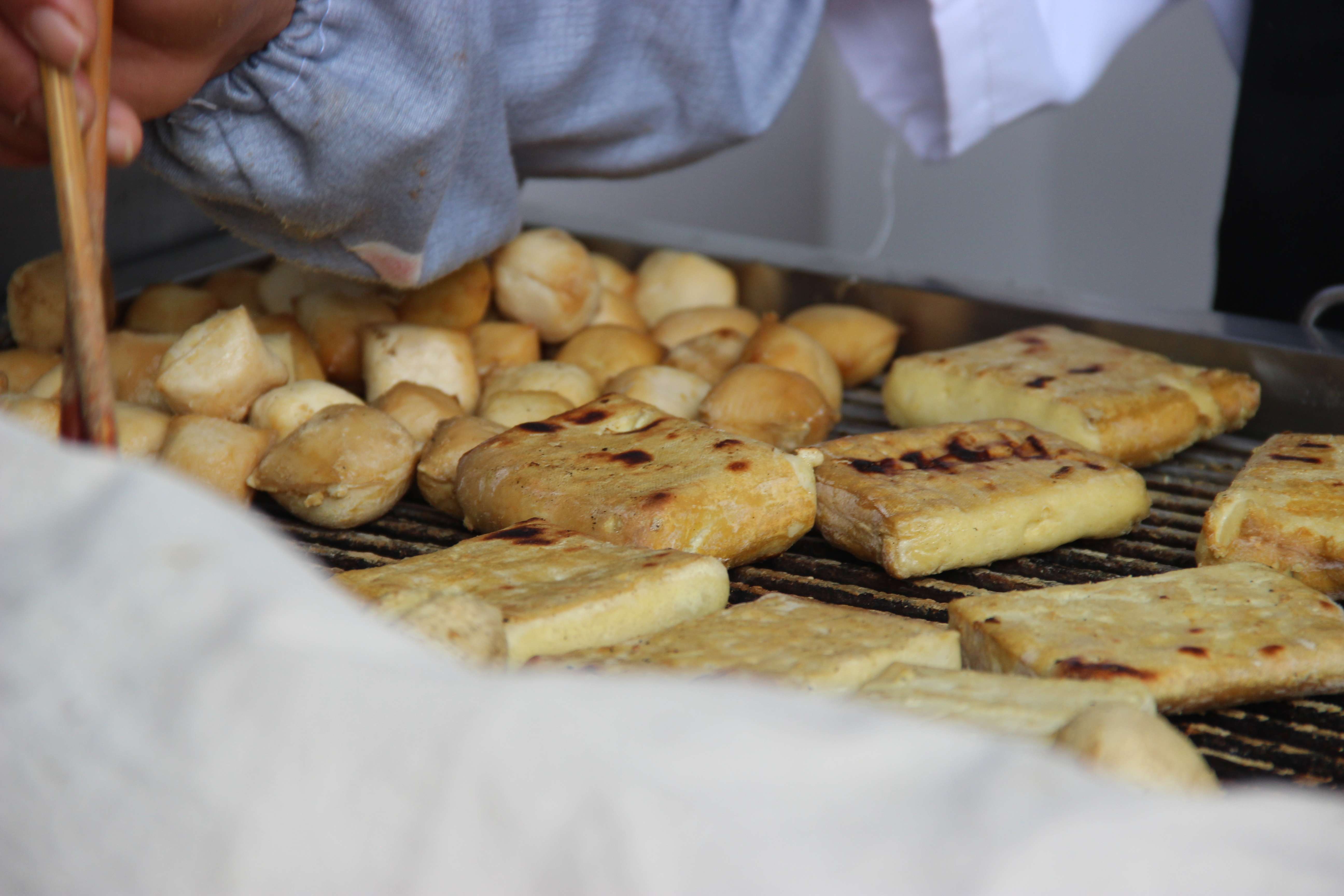 古韵新城 水墨石屏 | 石屏烧烤：浓浓烟火气 满满乡愁情