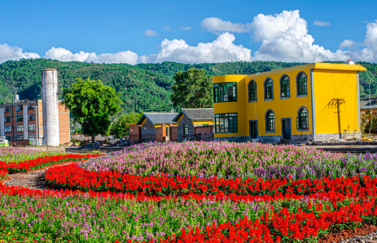 古韵新城 水墨石屏 | 从铁路博物馆“穿越”过去 坐米轨小火车寻梦乡愁