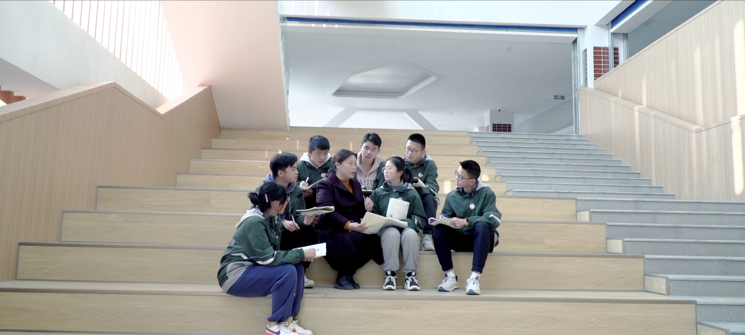 奋进新征程 推动新跨越 | 曲靖一中：党建引领树品牌 立德树人育英才