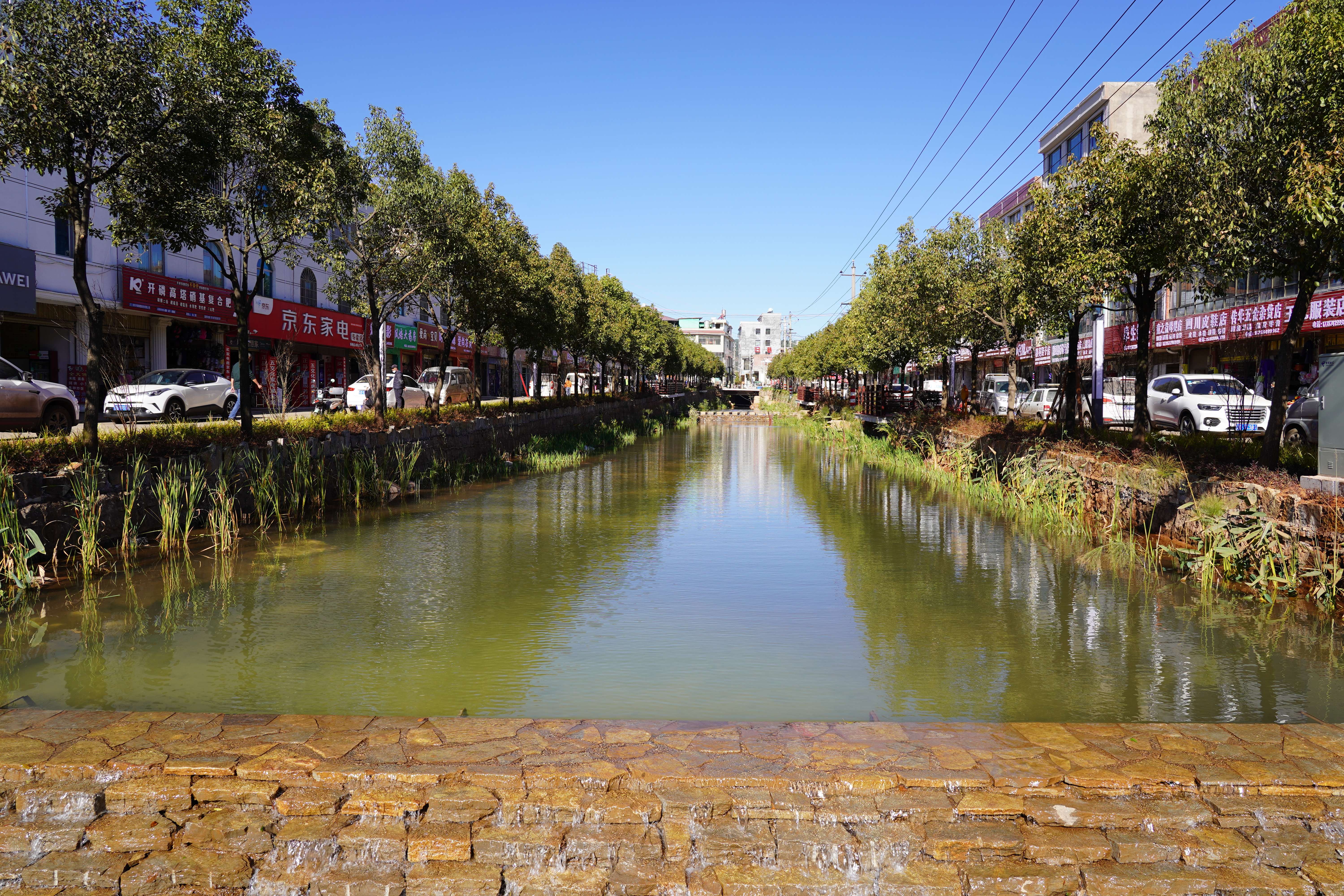 奋进新征程 推动新跨越 | 富源 “花香后所”见山望水闻芬芳