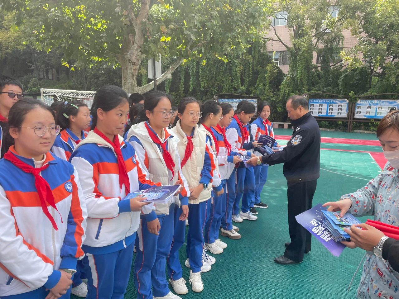 普法进校园 同心护未来