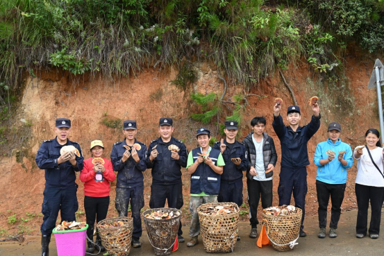 网格治疆看怒江｜双拉警务室以“小联动”托起“大平安”