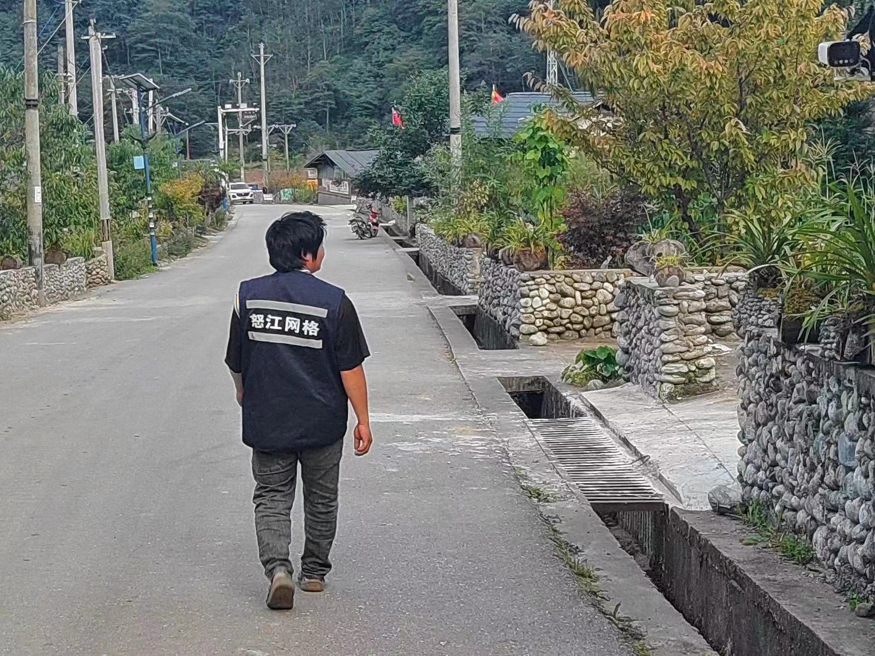 网格治疆看怒江｜网格员李志忠：雄当村的“全能手”