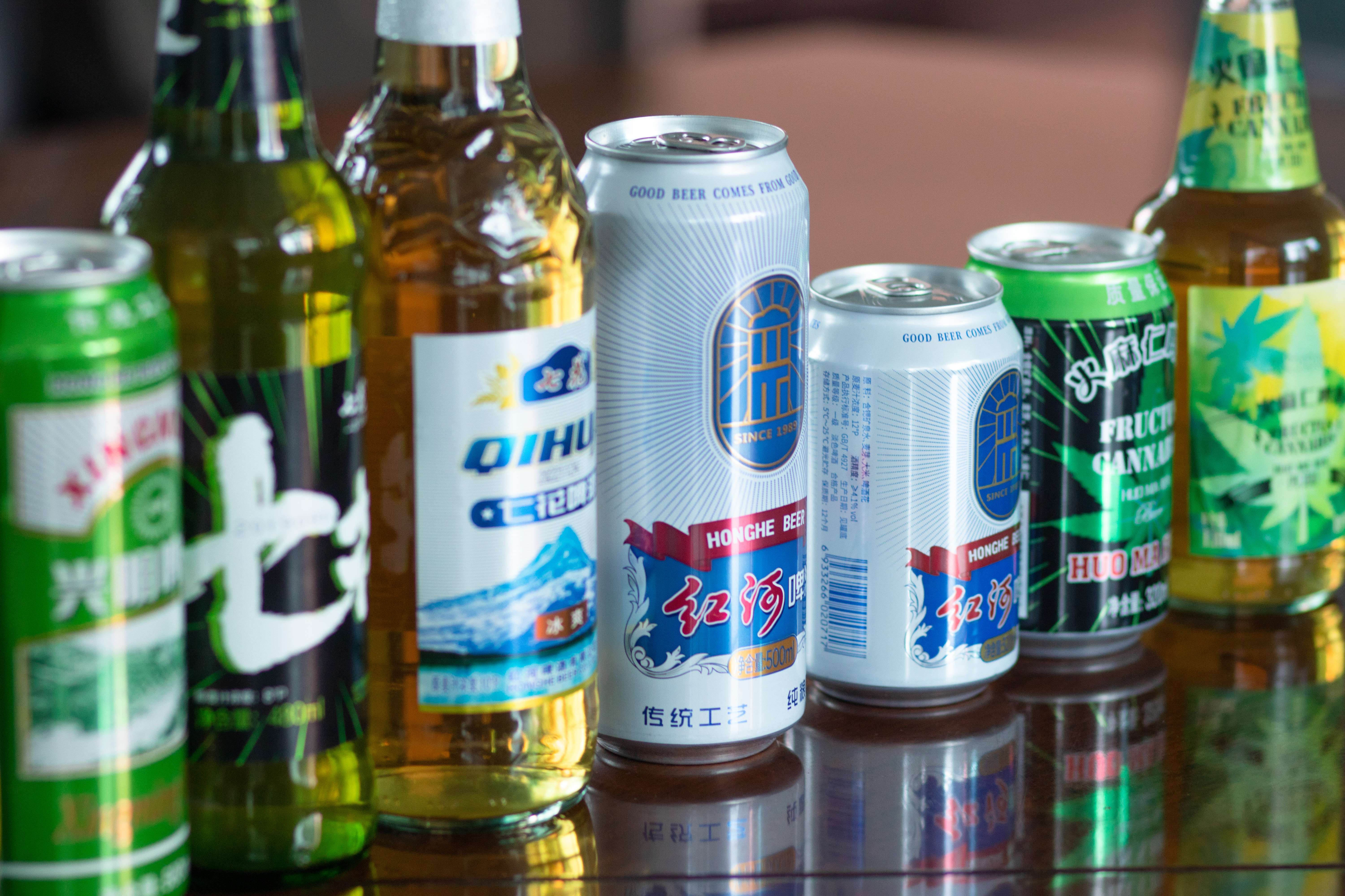 来去有念 何以开远丨红河啤酒：这股开远味儿 三十年没变