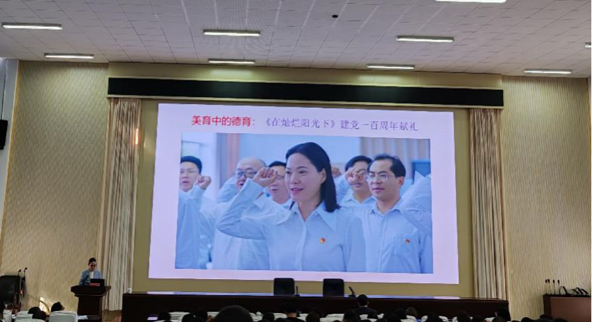 昆一中西山学校校长受邀到昆一中晋宁学校分享经验