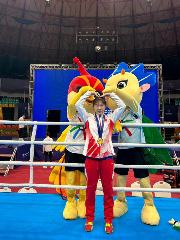 开远籍云南省拳击队队员徐荣：拳击冠军 不停追梦1.png