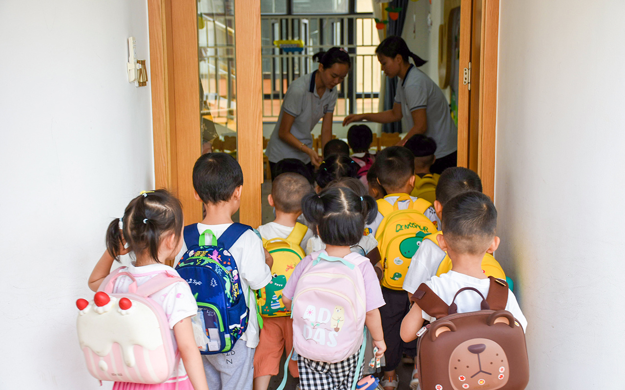 来去有念 何以开远 | 红河开远：推进托育服务 用心“托”举未来