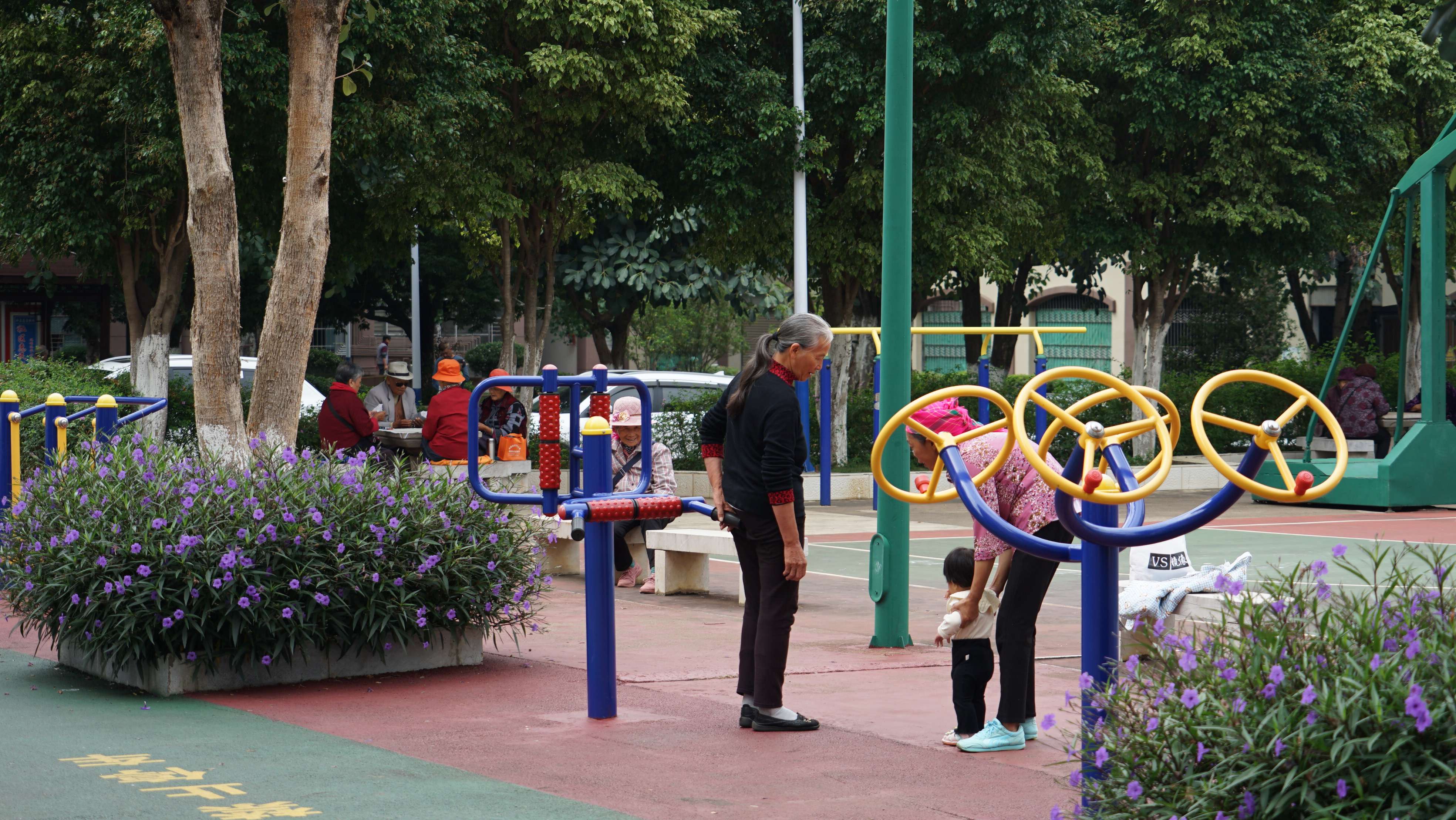 来去有念 何以开远｜老旧小区“蝶变三部曲”——改造过程汇聚民意民需