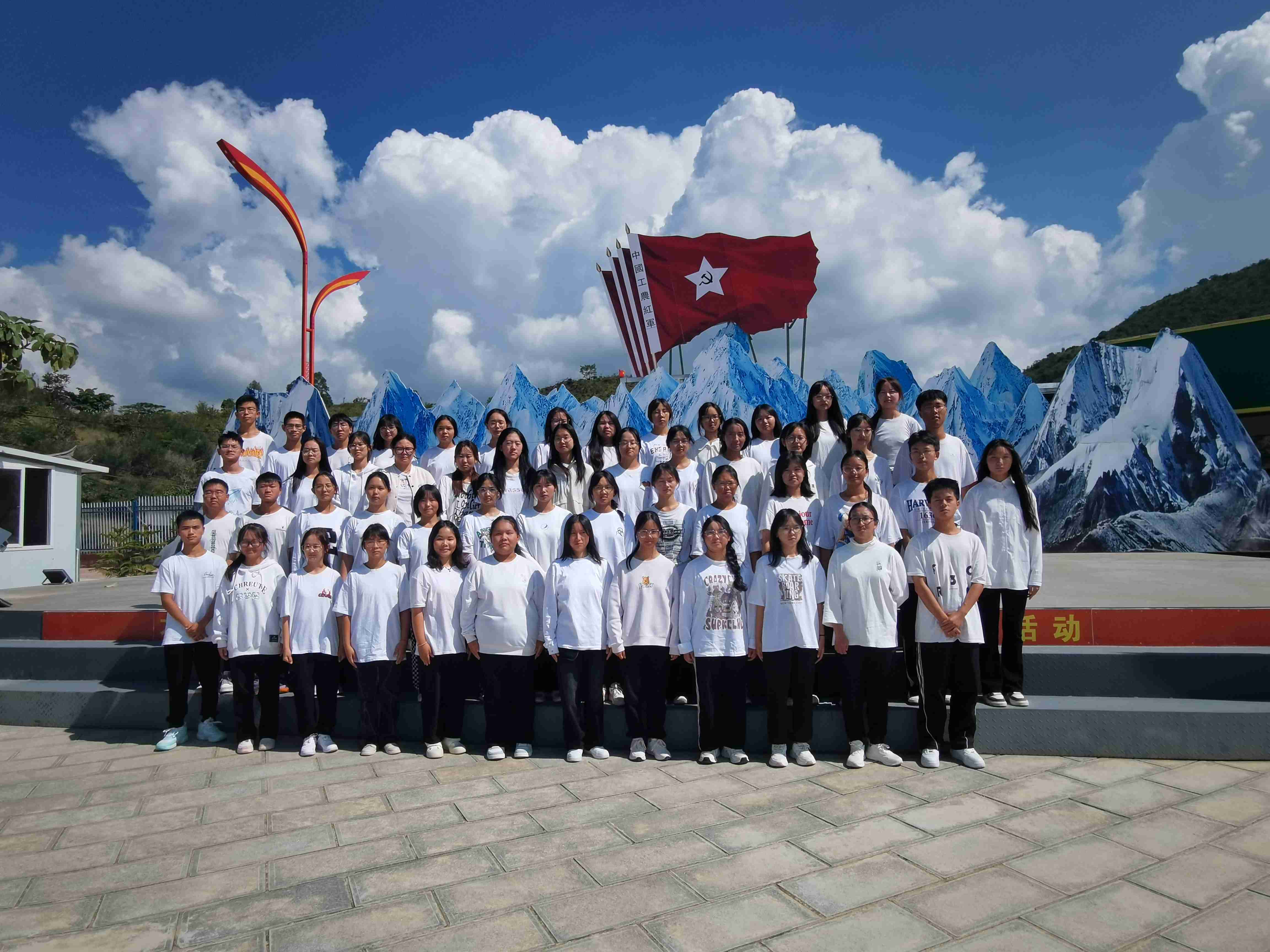 蒲国宏：打造大理宾川“红军村” (1).jpg