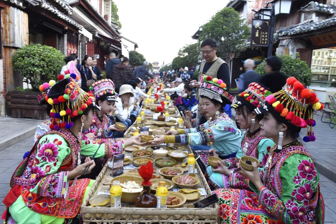 什么是“有一种叫云南的生活”？听省委书记娓娓道来～