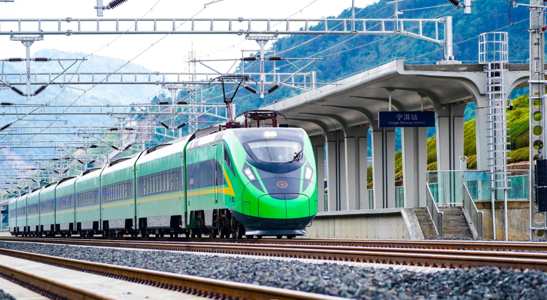 什么是“有一种叫云南的生活”？听省委书记娓娓道来～