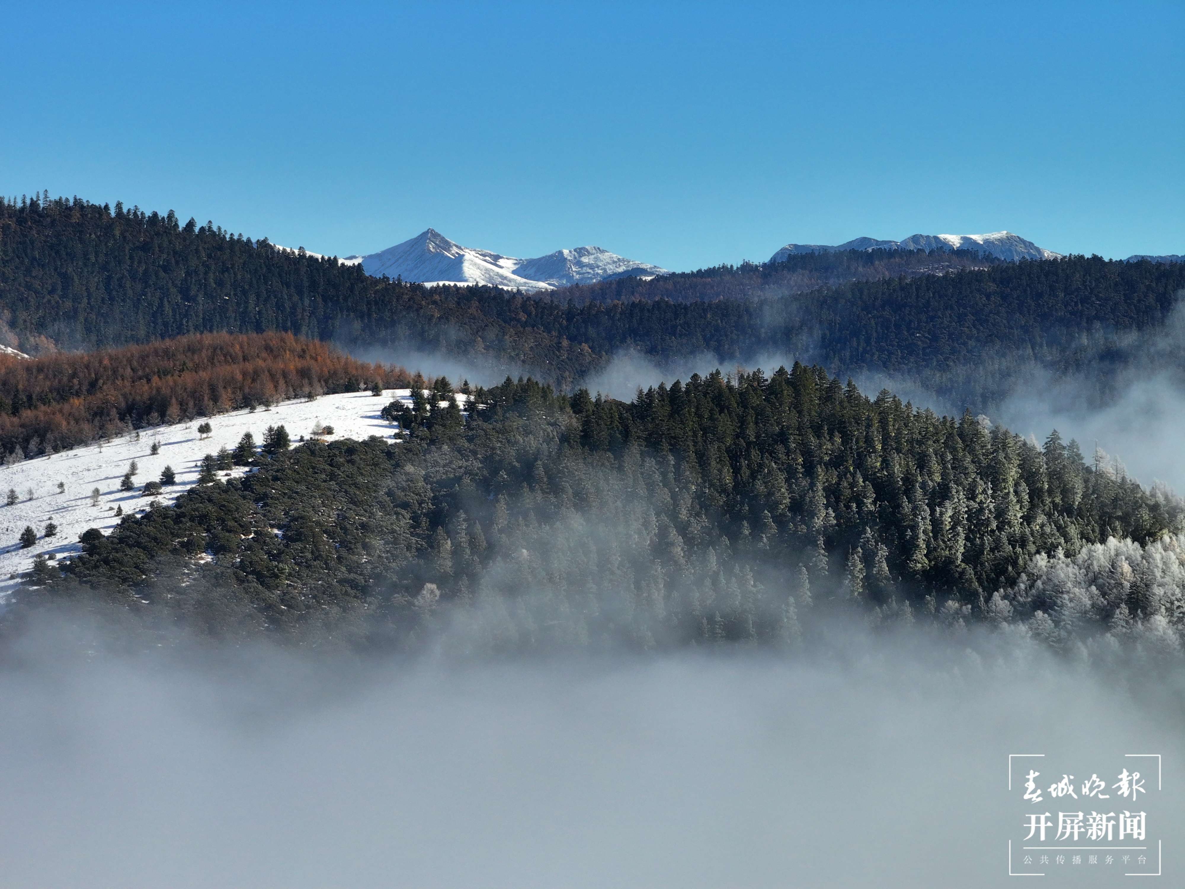 丽香铁路资料图（风景：杜帆；现场：翟剑）