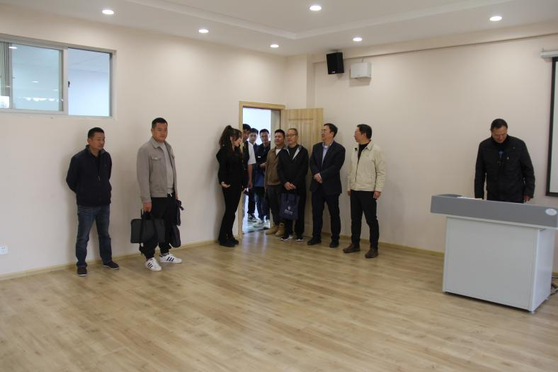 昆一中晋宁学校赴昆一中西山学校考察学习