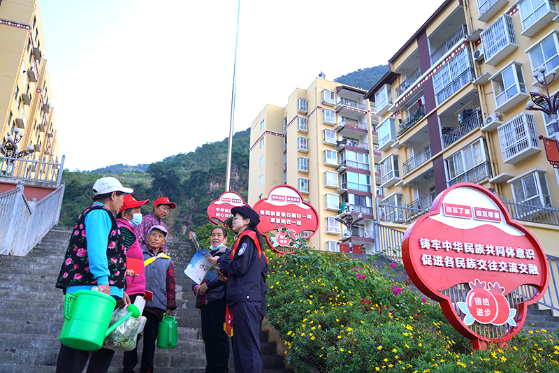 云南花桥坝边境检查站开展国家宪法日集中宣传活动