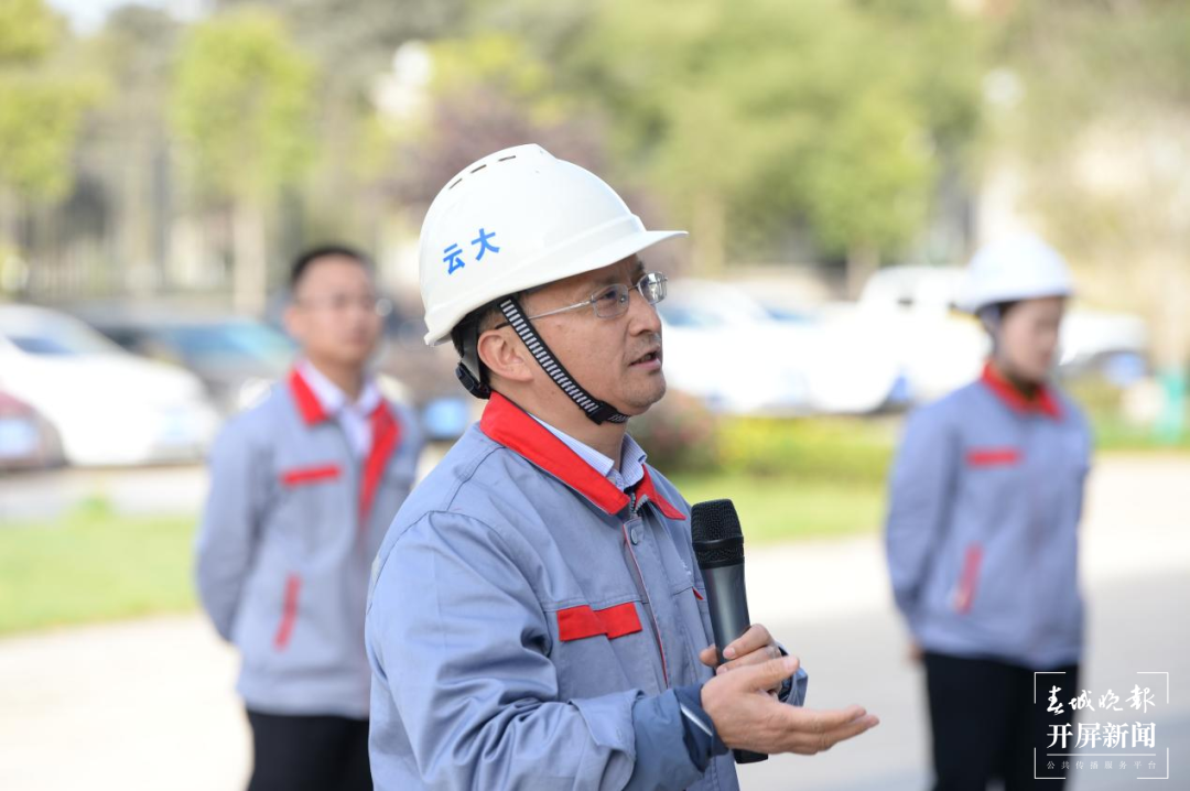 昆一中晋宁学校开展“走进企业”访学活动