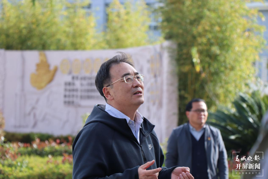 昆一中晋宁学校开展“走进企业”访学活动