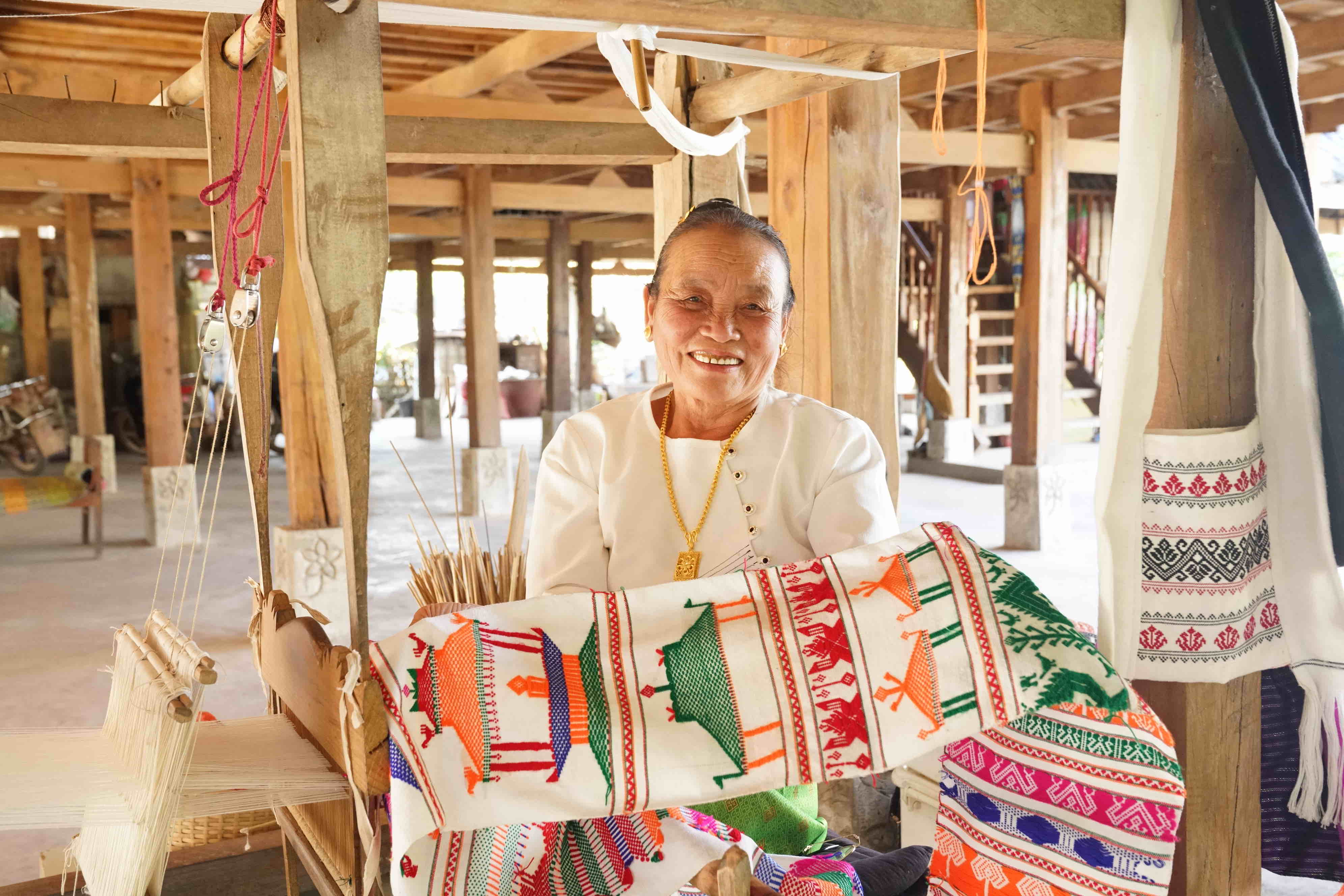 有一种叫云南的生活·一种“象”往的幸福|跟着非遗游勐腊