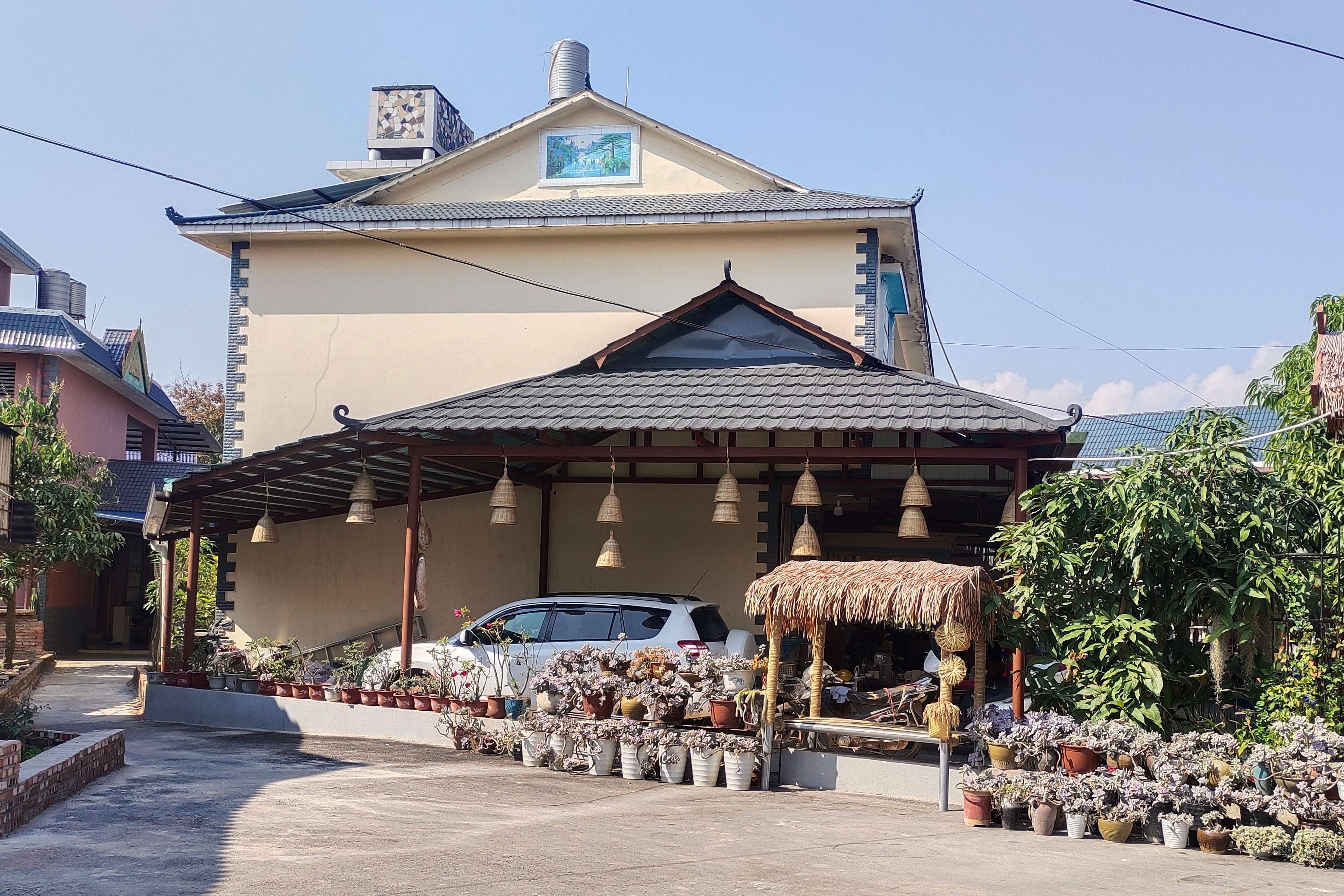 勐捧镇下中良：哈尼村寨幸福“蝶变”