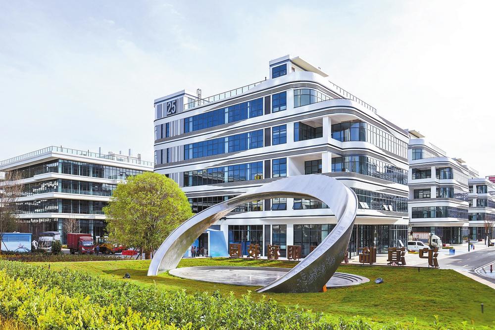 接续奋斗 把总书记交办的事情办好丨一条路：黄金通道 活力激涌