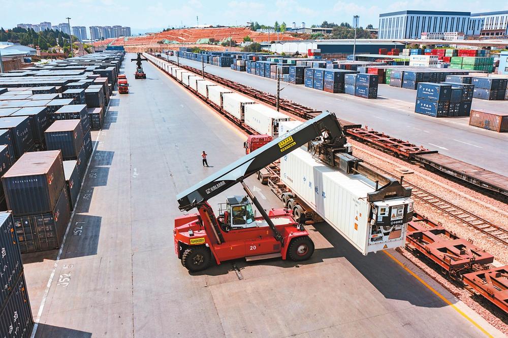 接续奋斗 把总书记交办的事情办好丨一条路：黄金通道 活力激涌