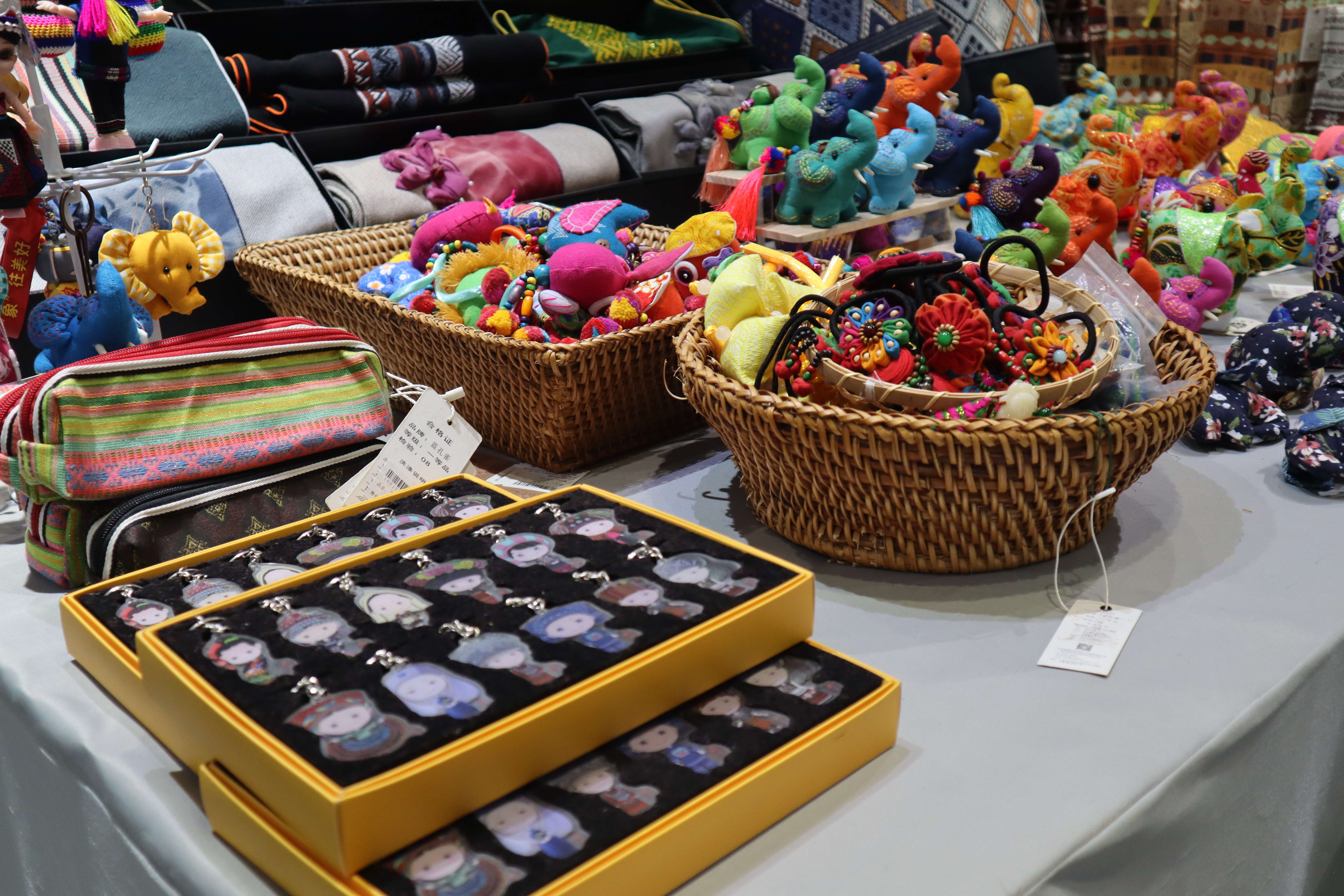 西双版纳聚匠非遗中心：领略民族团结里的非遗魅力