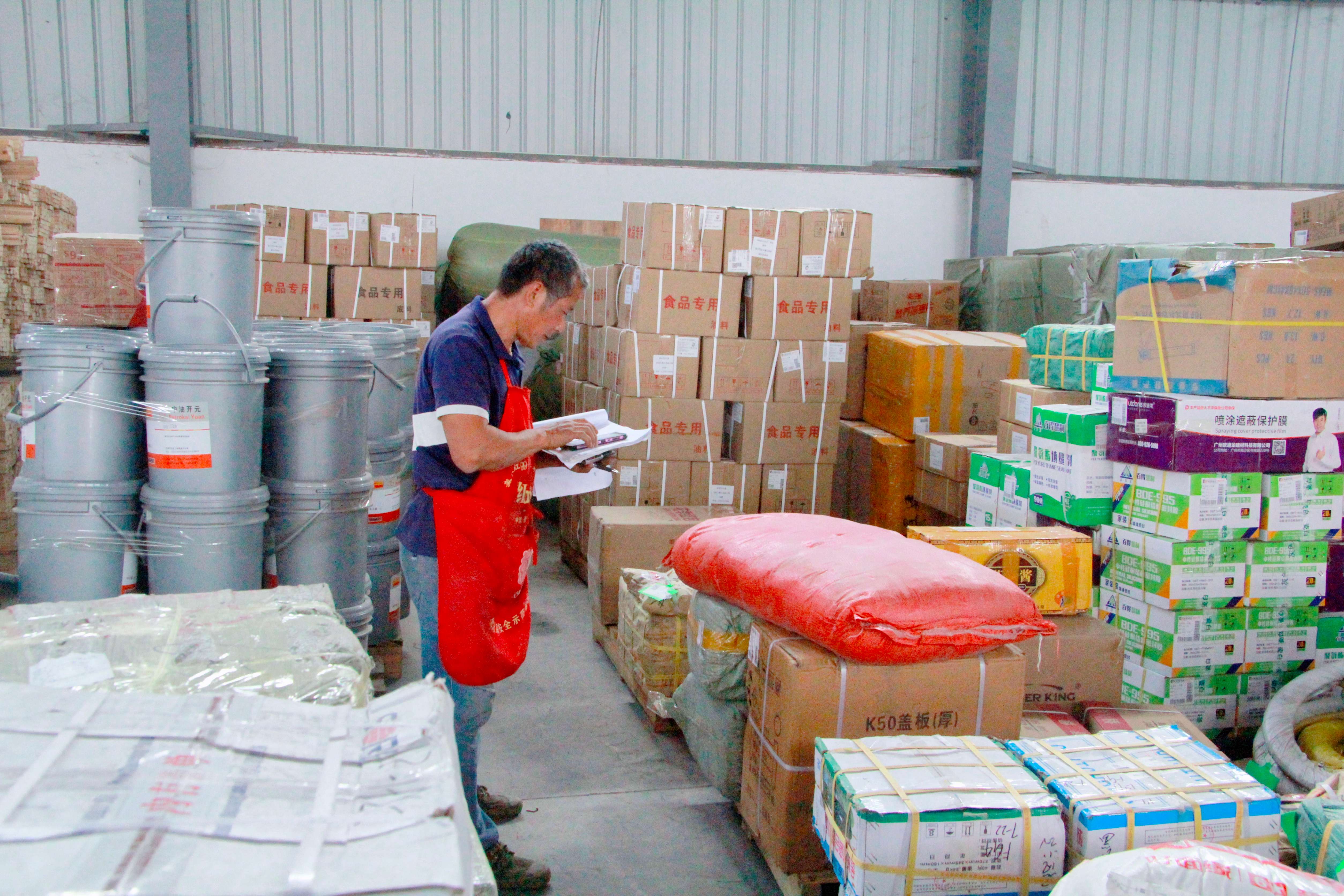 有一种叫云南的生活·一种‘象’往的幸福|中老铁路:物畅其流 活力涌动