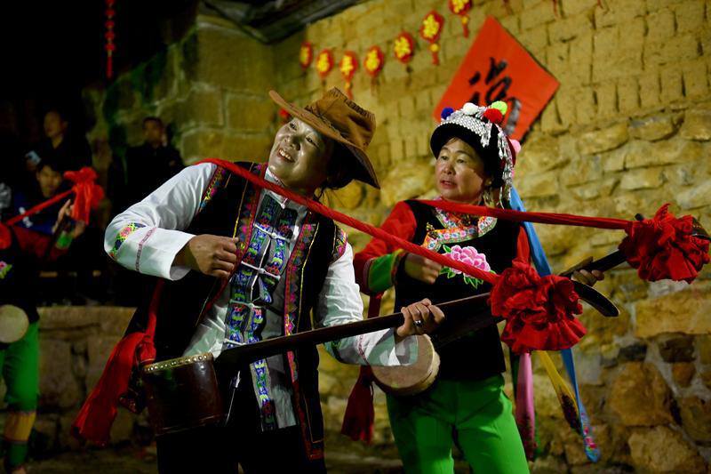 大理南涧：看“村晚”迎新年