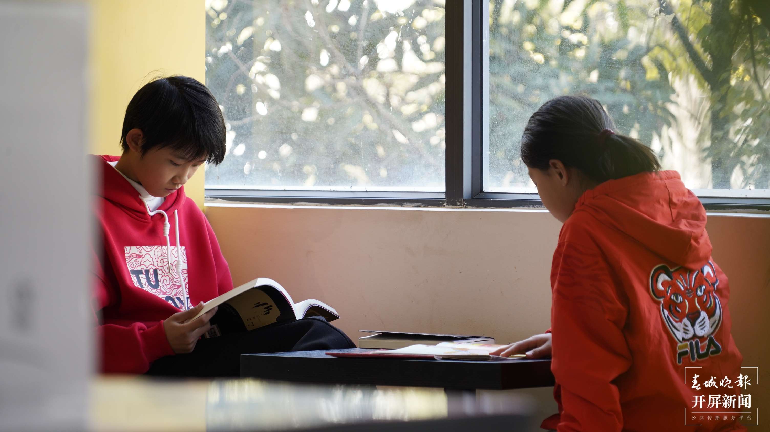 （采访传编辑）和开屏一起过大年  大理宾川：“悦读”新春，书香也是年味（有视频） (4).JPG