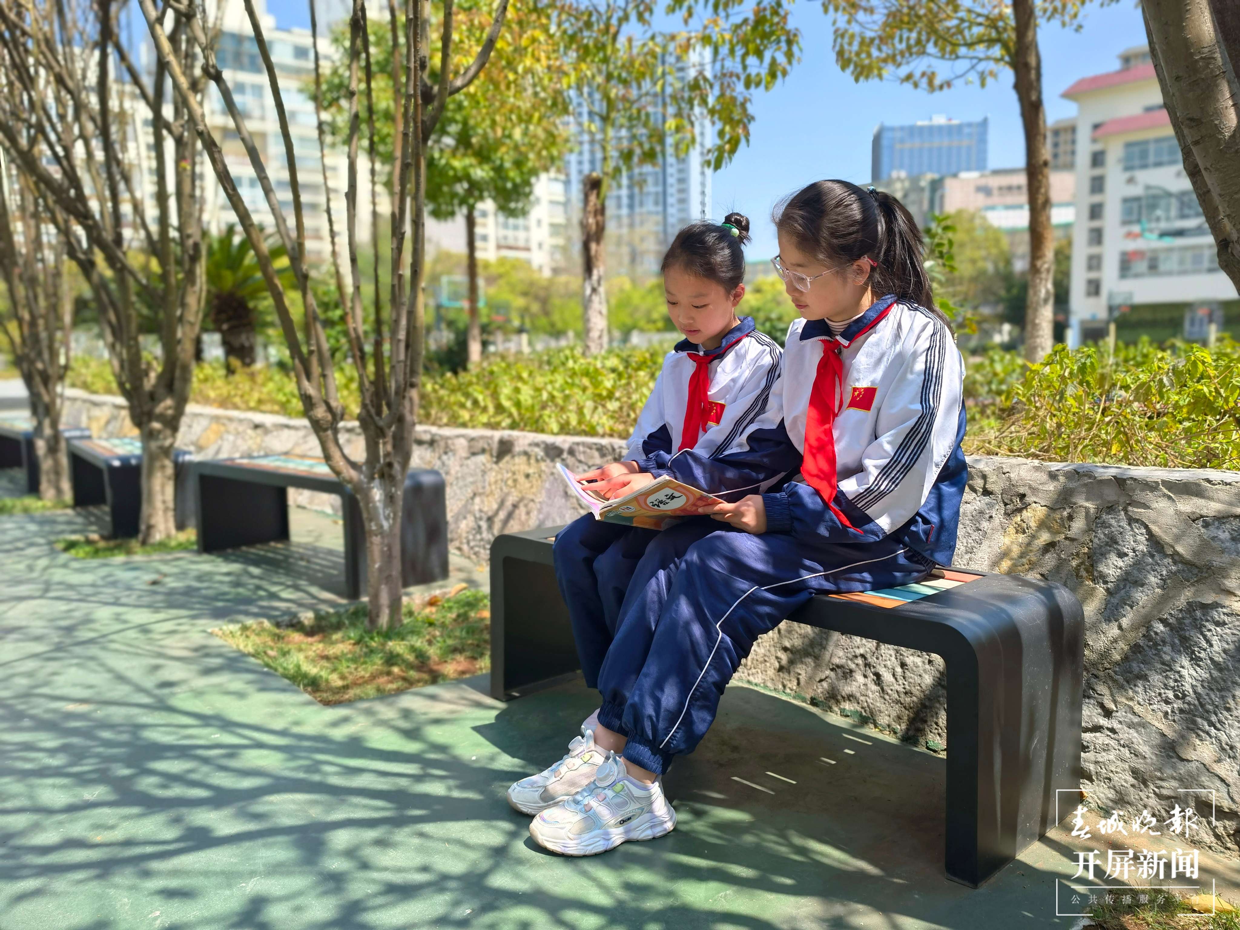 高新一小科医路春色