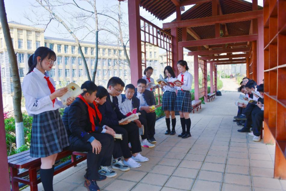 云大附中呈贡中学